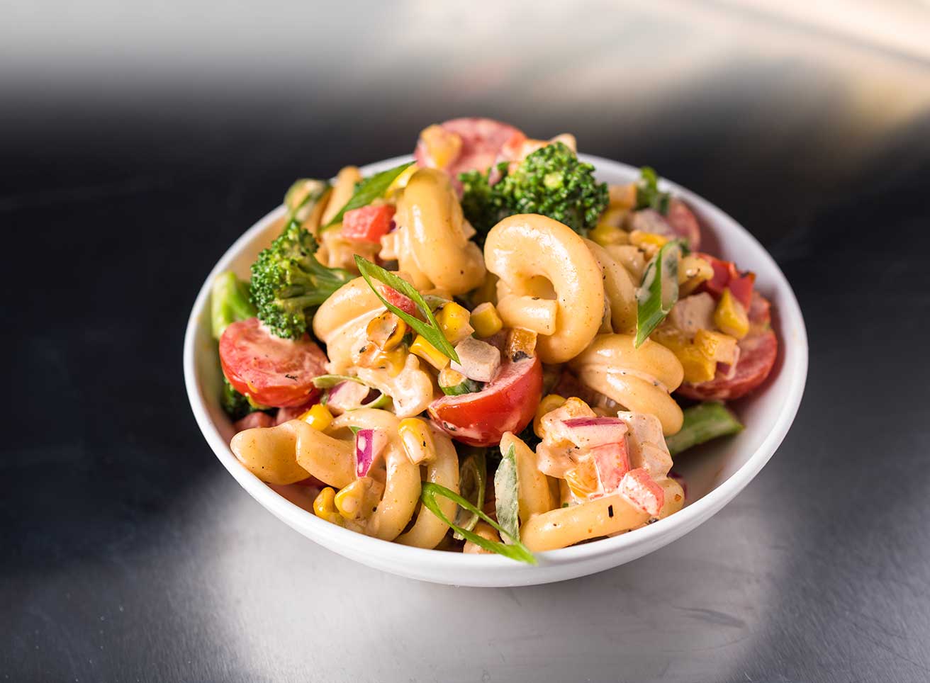 Hero - Half Width/performancefoodservice-Recipes-BBQchickenpasta-heroHalf