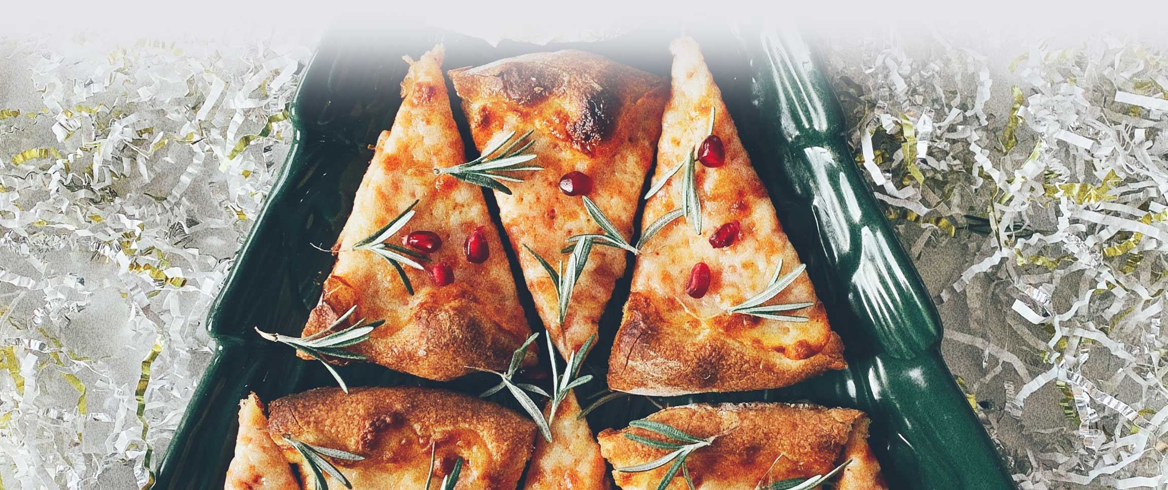 Hero - Full Width/performancefoodservice-Recipes-BacioXMasTreePizza-herofull
