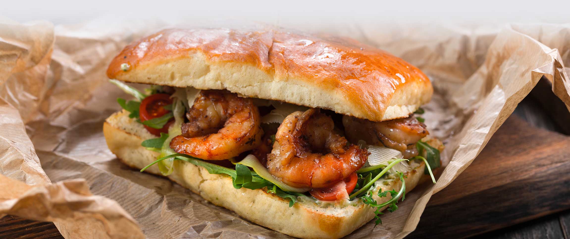 Hero - Full Width/performancefoodservice-recipes-BBQShrimpHandheld-herofull