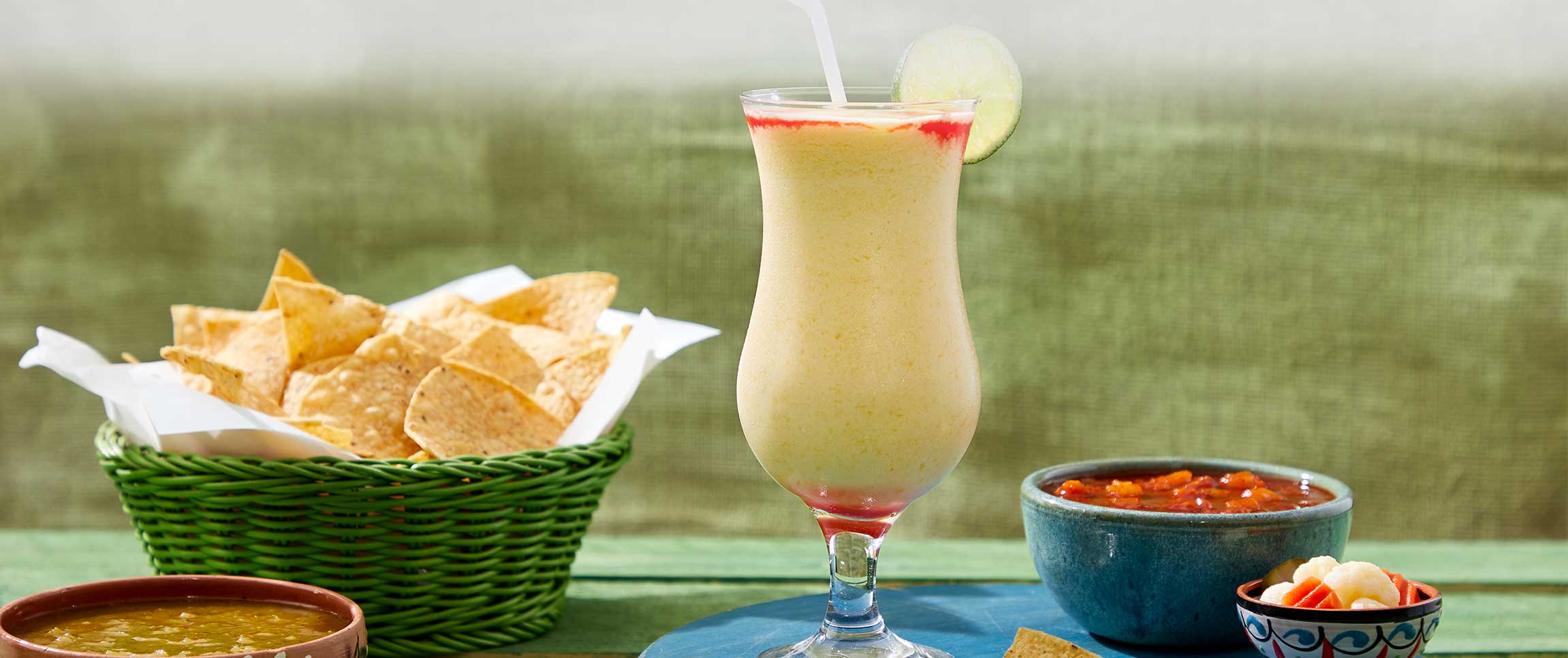 Hero - Full Width/performancefoodservie-DishRecipes-MangoMousseColada-HeroFull