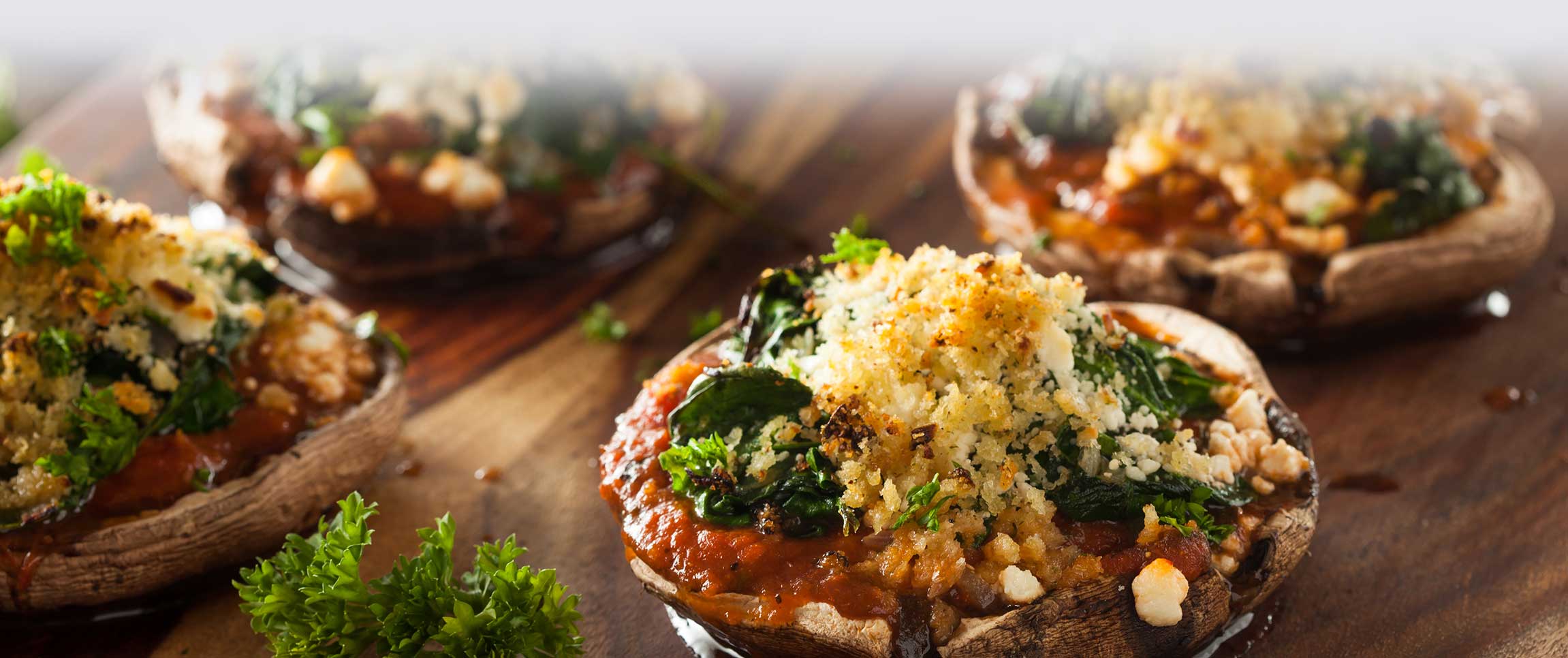 Hero - Full Width/performancefoodservice-recipes-SpinachMushrooms-herofull