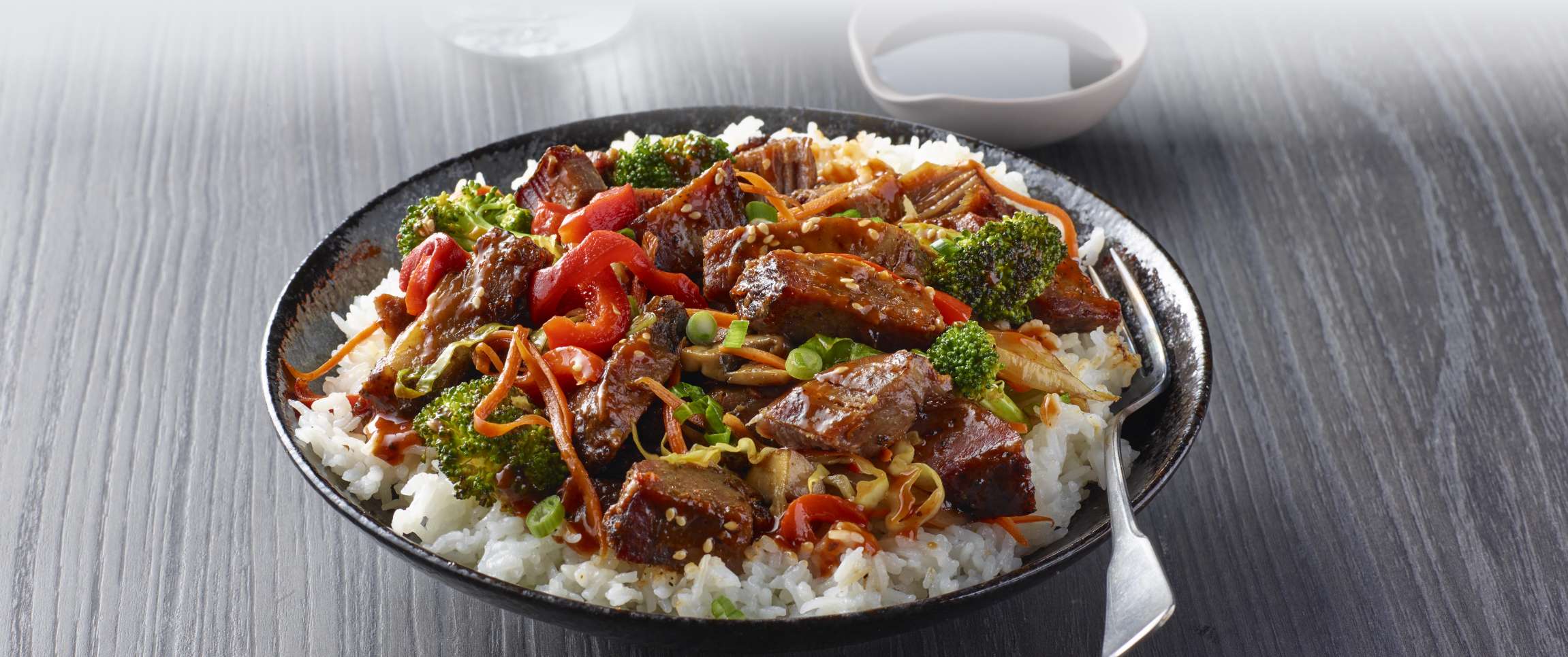 Hero - Full Width/performancefoodservice-Recipes-Gochujang_Burnt_End_Bowl-heroFull