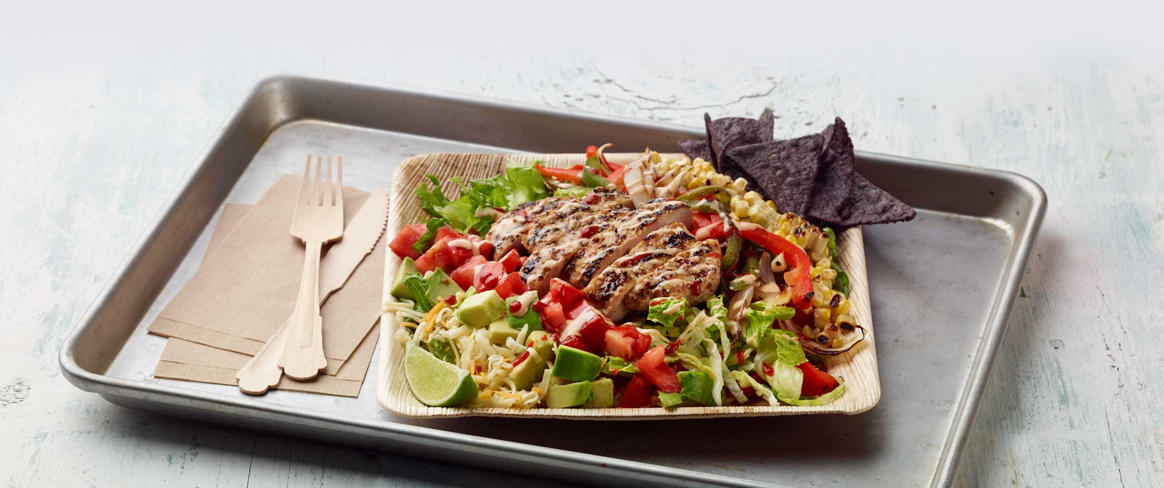 Hero - Full Width/performancefoodservice-recipes-Butterball_Turkey_Burger_Fajita_Salad-herofull