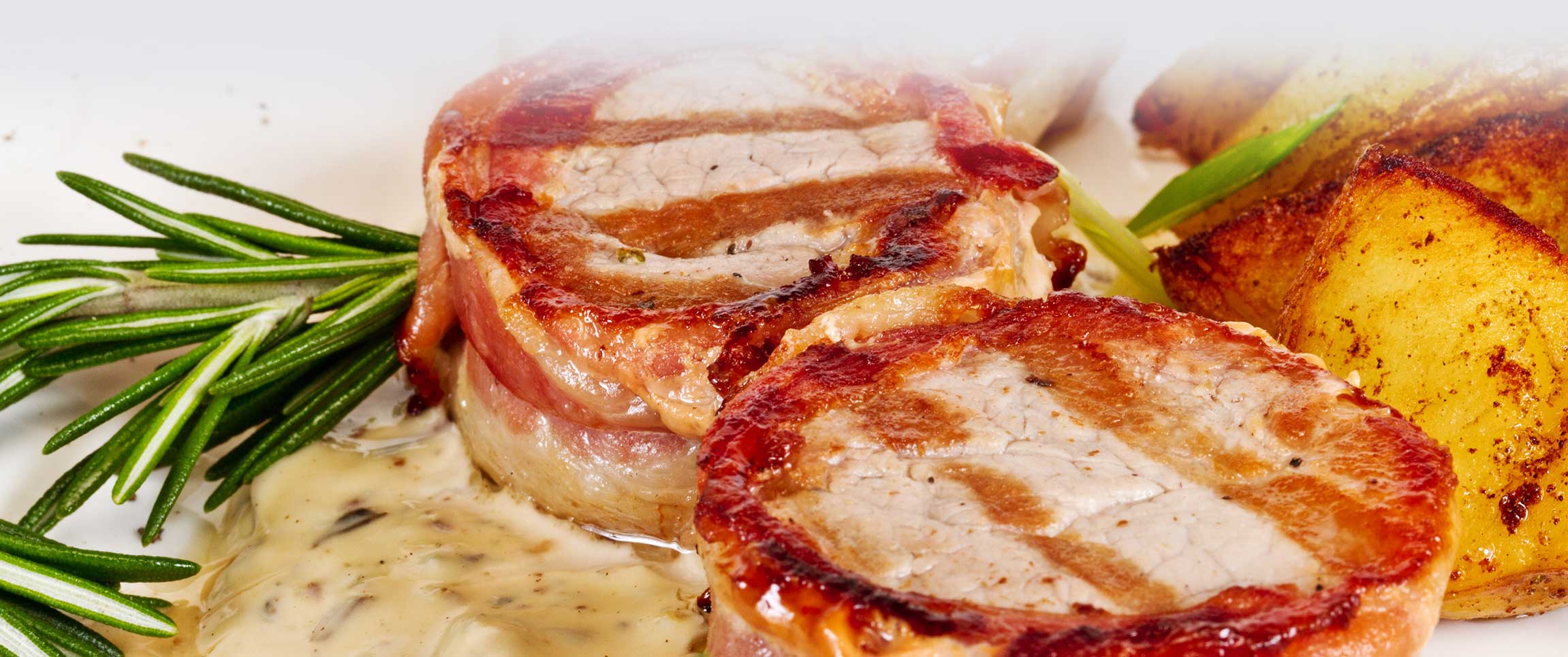 Hero - Full Width/performancefoodservice-BaconWrappedPorkFilet-herofull