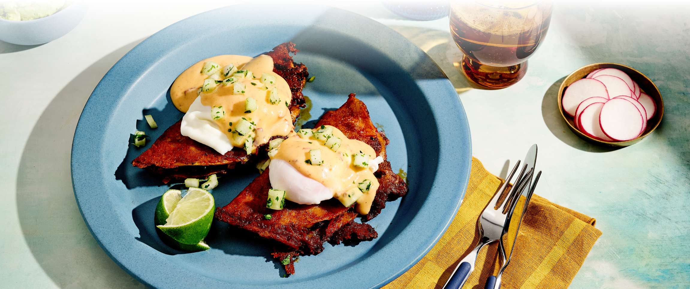 Hero - Full Width/Performancefoodservice-DISHRecipes-Contigo_Birria_Beef_Eggs_Benedict-herofull