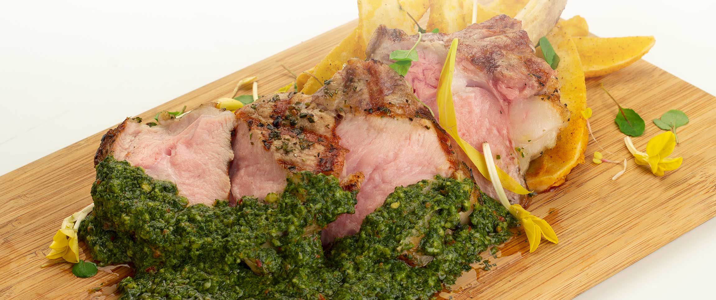 Hero - Full Width/performancefoodservice-Recipes-ChurrascoVealChop-HeroFull