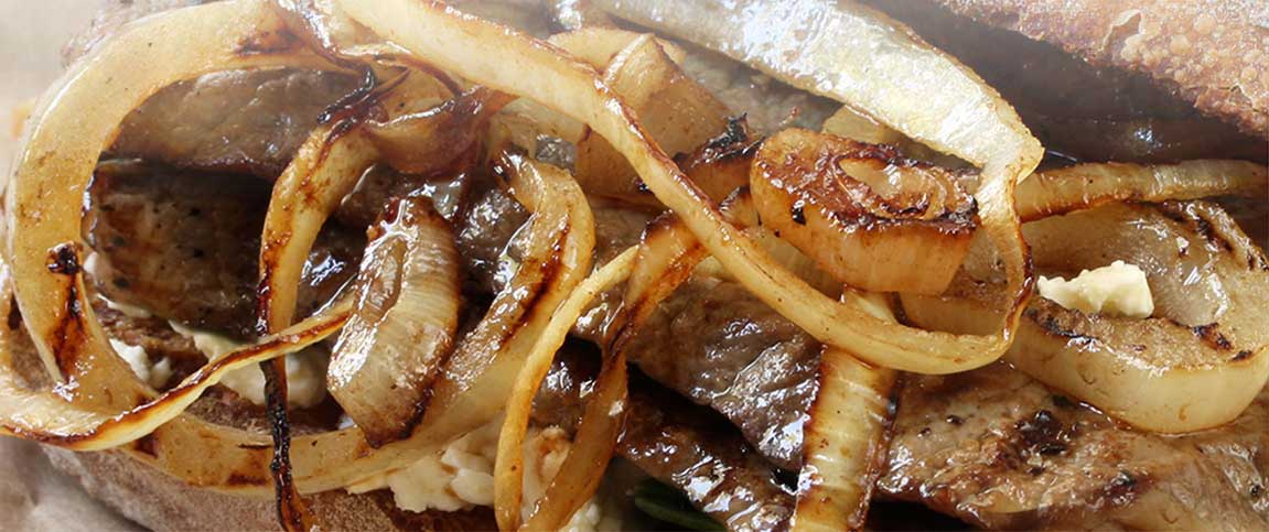 Hero - Full Width/performancefoodservice-Recipes-CAJUN_PRIME_RIB_SANDWCH-heroFull