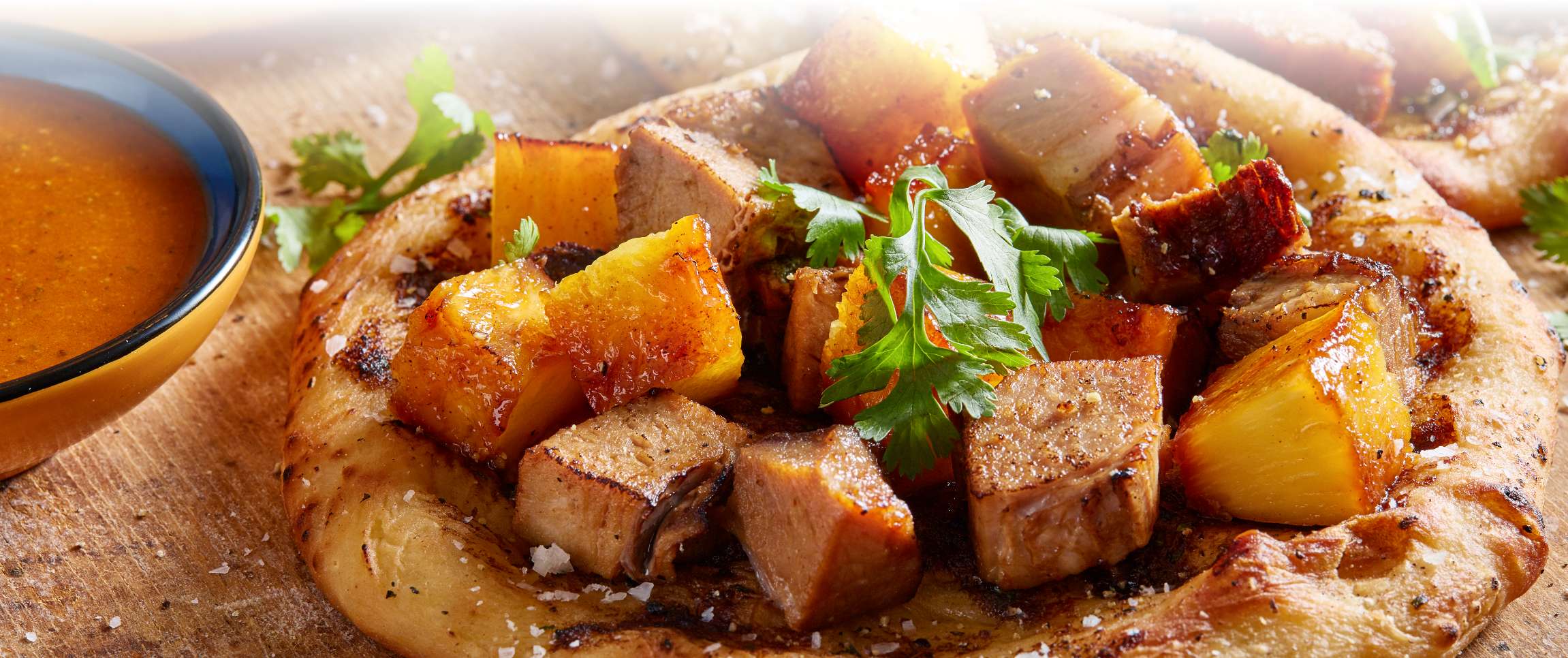 Hero - Full Width/Performancefoodservice-Recipes-Latin_Roasted_Pork_Flatbreads-herofull