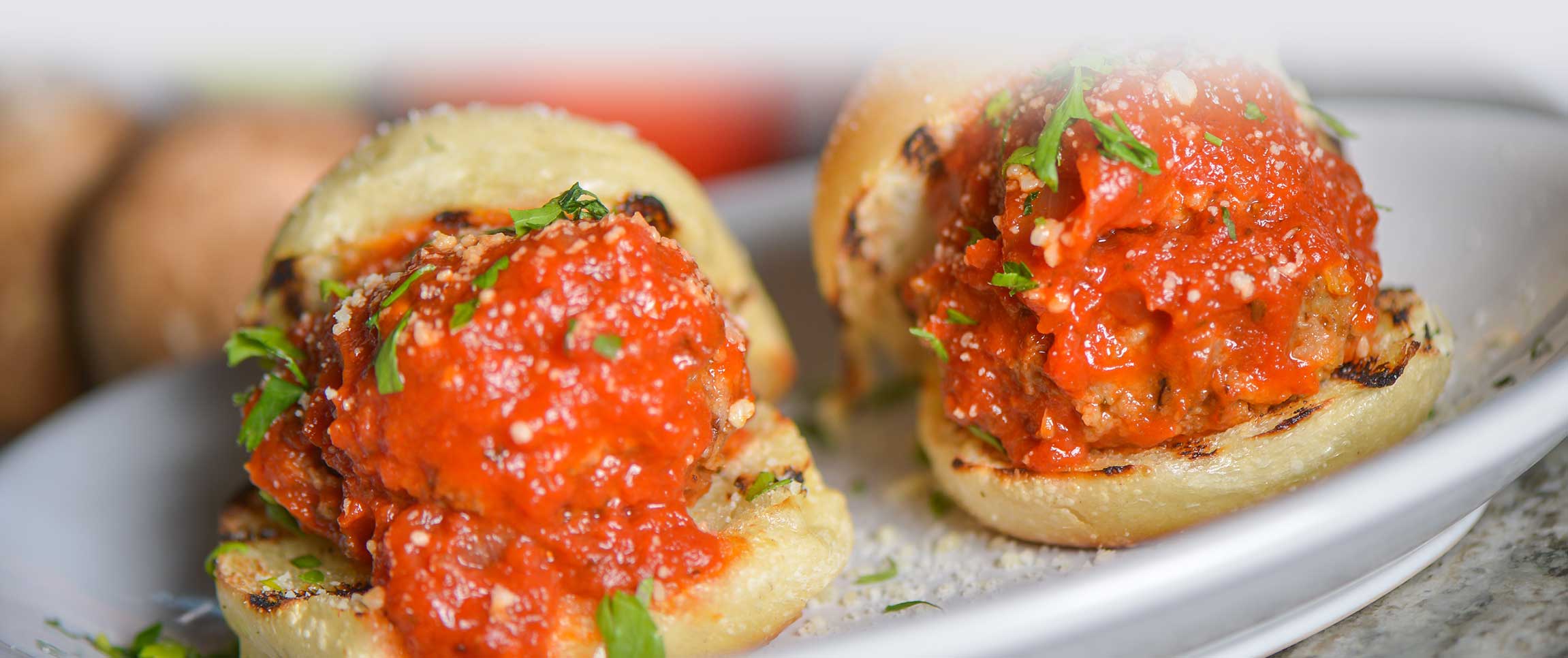 Hero - Full Width/performancefoodservice-Recipes-StuffedMeatballSliders-herofull