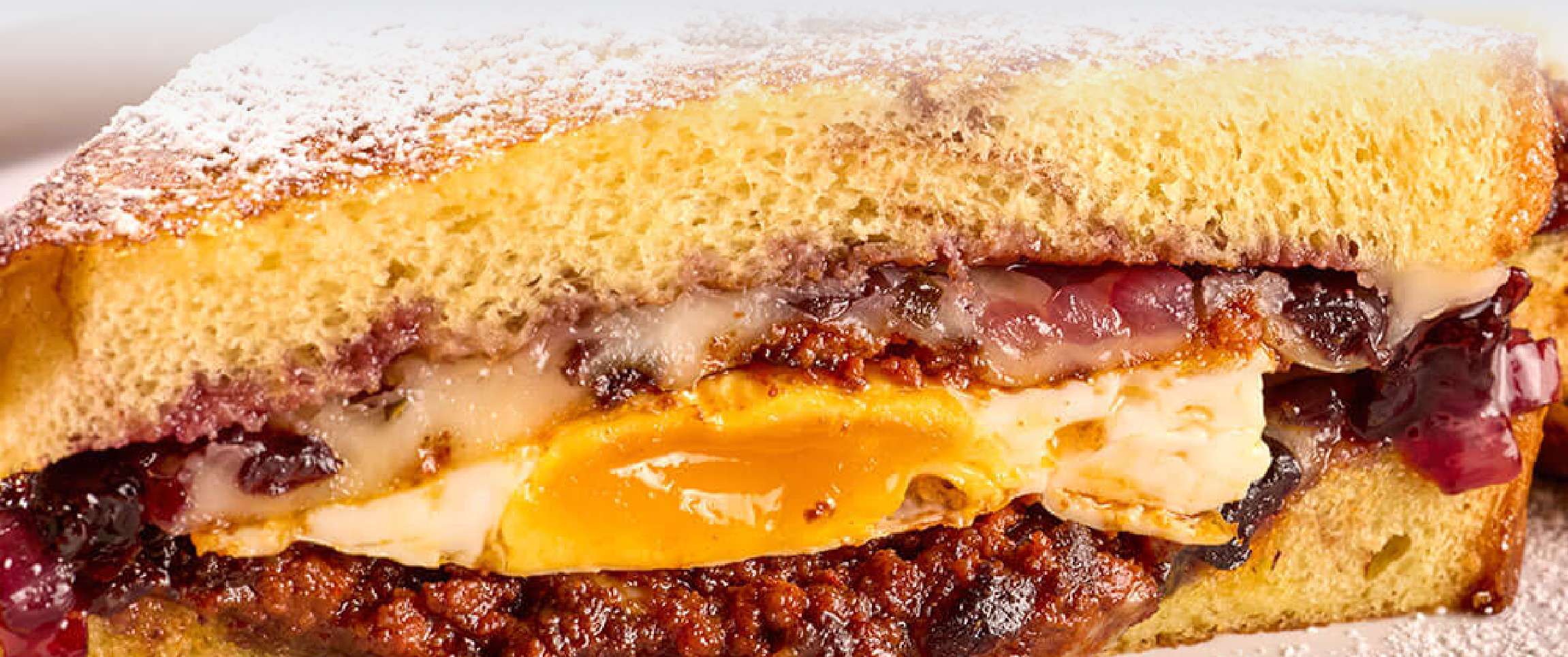 Hero - Full Width/Performancefoodservice-Recipes-Monte_Cristo_Breakfast_Sandwich-herofull