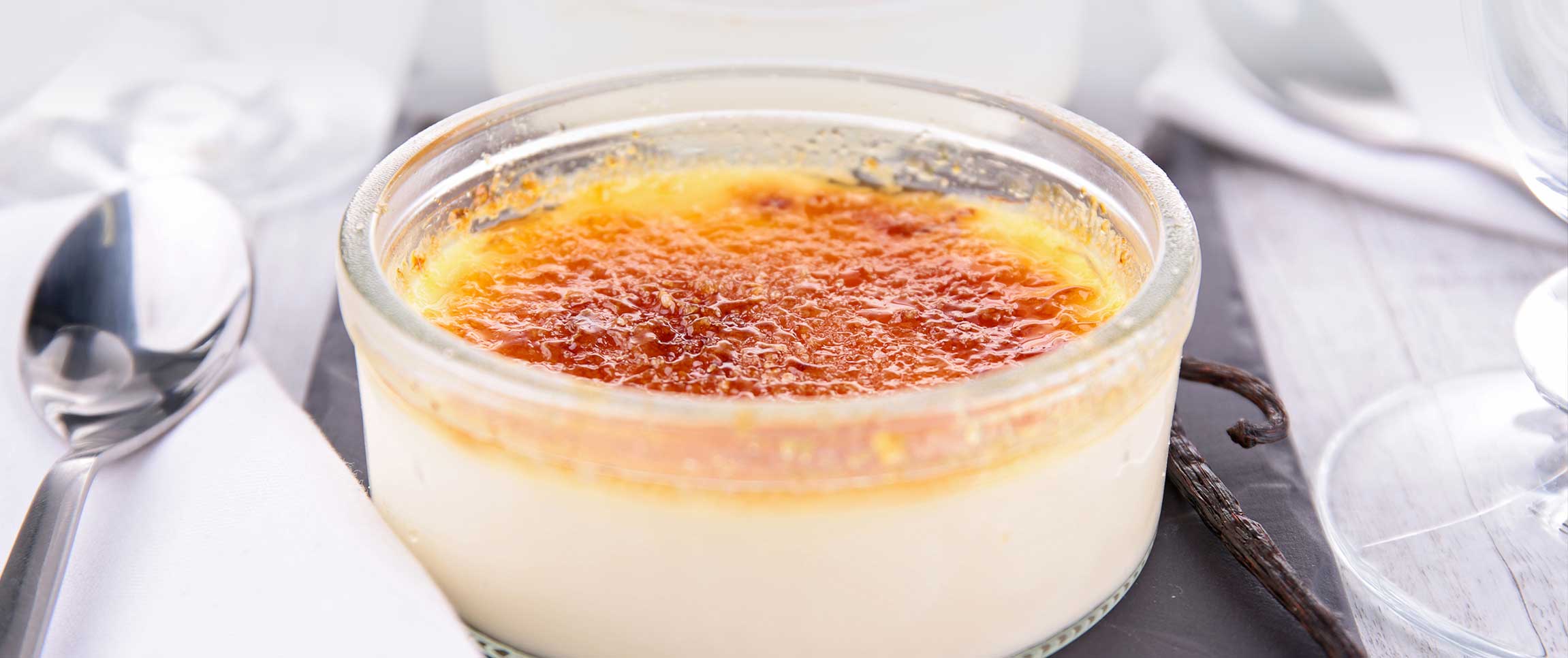 Hero - Full Width/Performancefoodservice-recipe-trufflecremebrulee-herofull