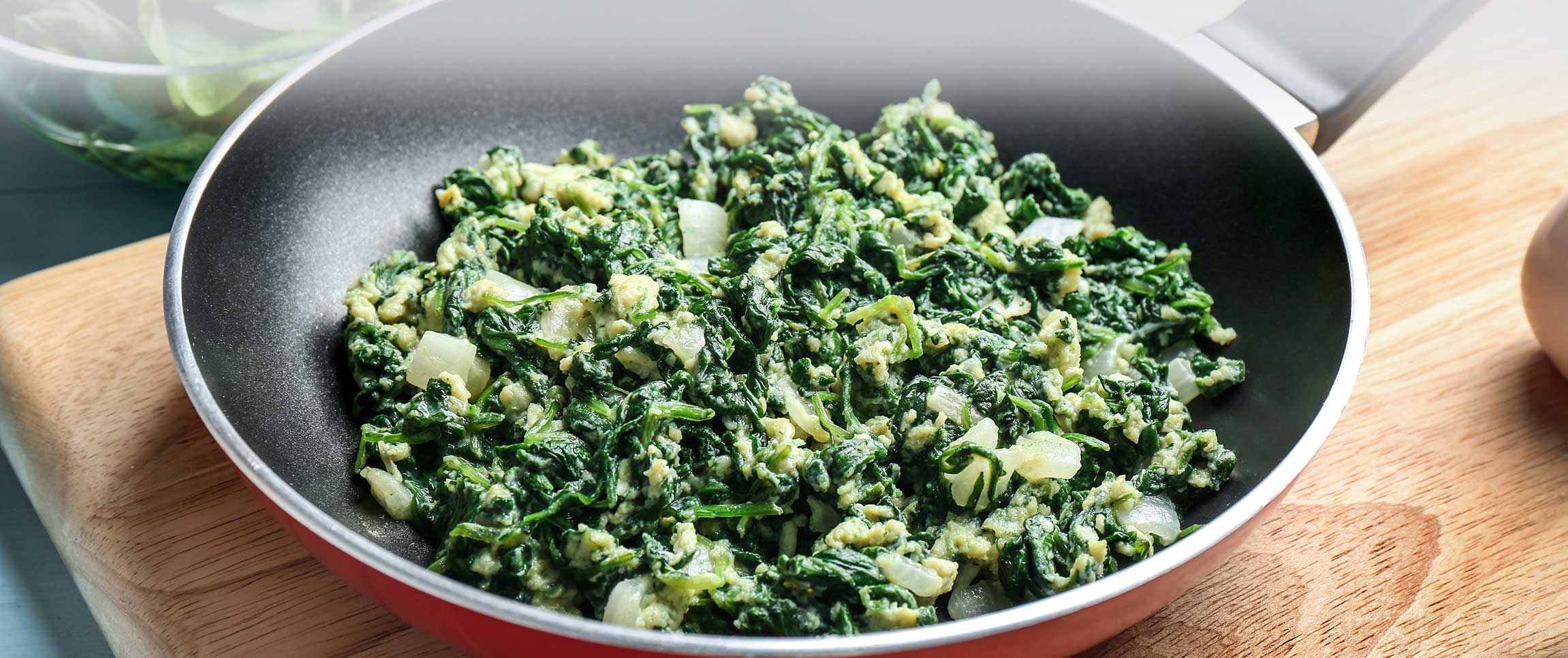 Hero - Full Width/performancefoodservice-Recipe-PeakFreshProduceSpinach-HeroFull