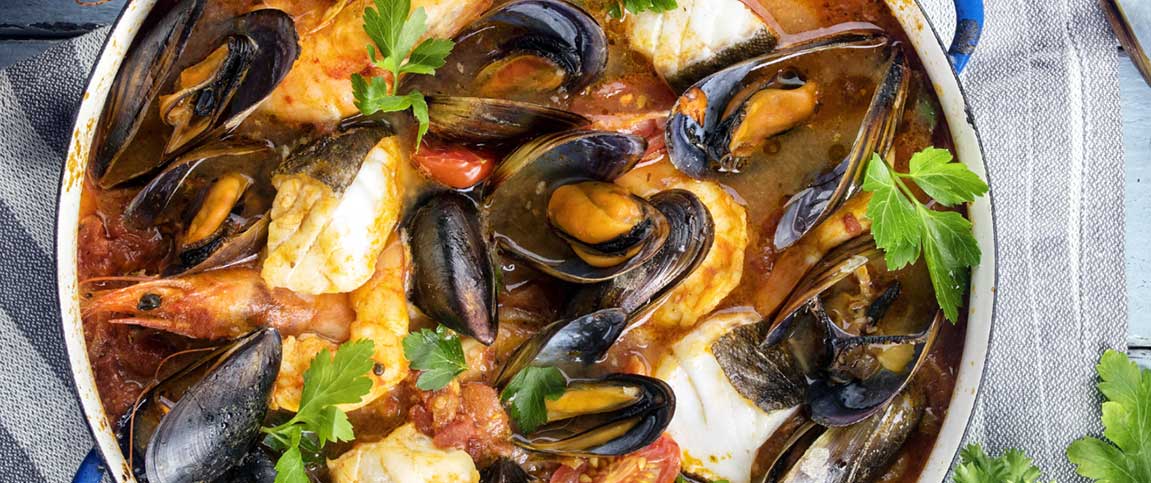 performancefoodservice-Recipes-CIOPPINO-heroFull/performancefoodservice-Recipes-CIOPPINO2-heroFull