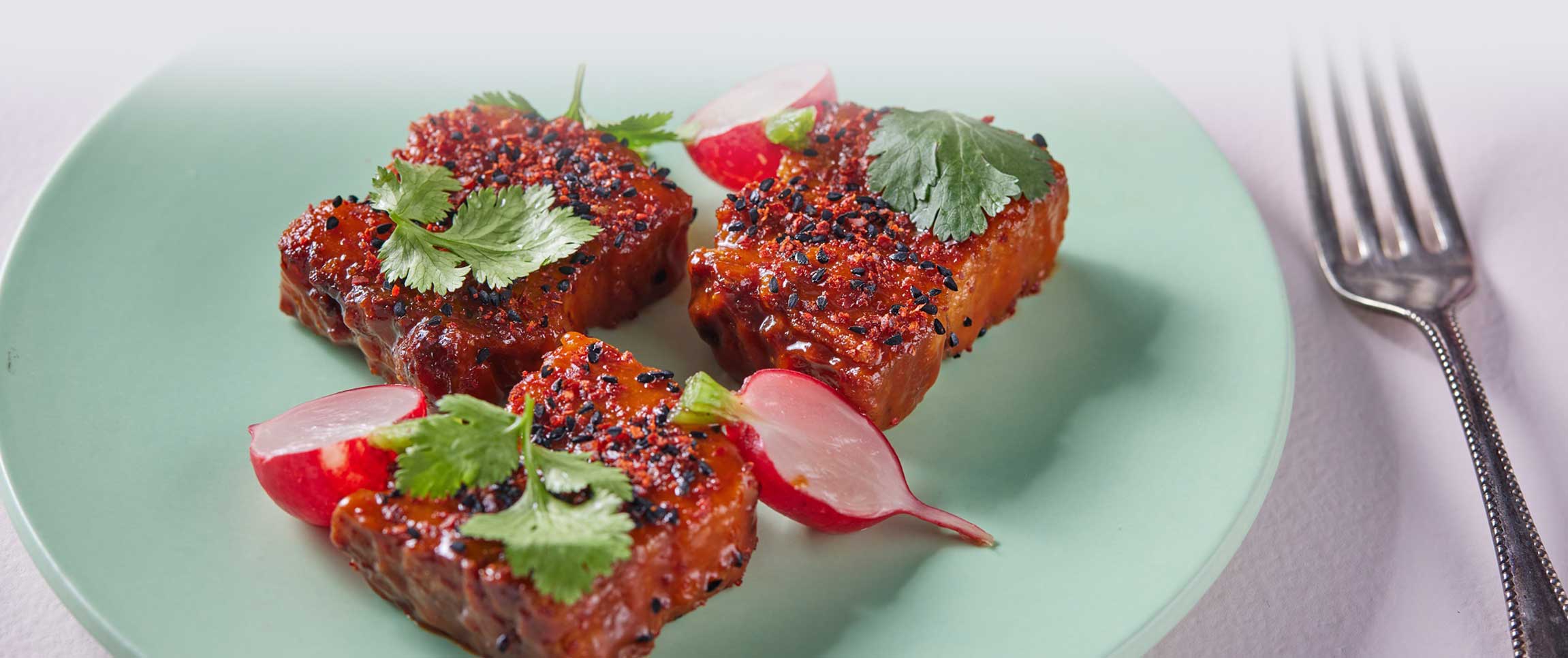 Hero - Full Width/performancefoodservice-recipes-GochujangPorkBellyBBQ-herofull