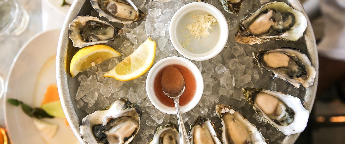 Hero - Full Width/performancefoodservice-Recipes-OYSTERCHAMPAGNE-heroFull