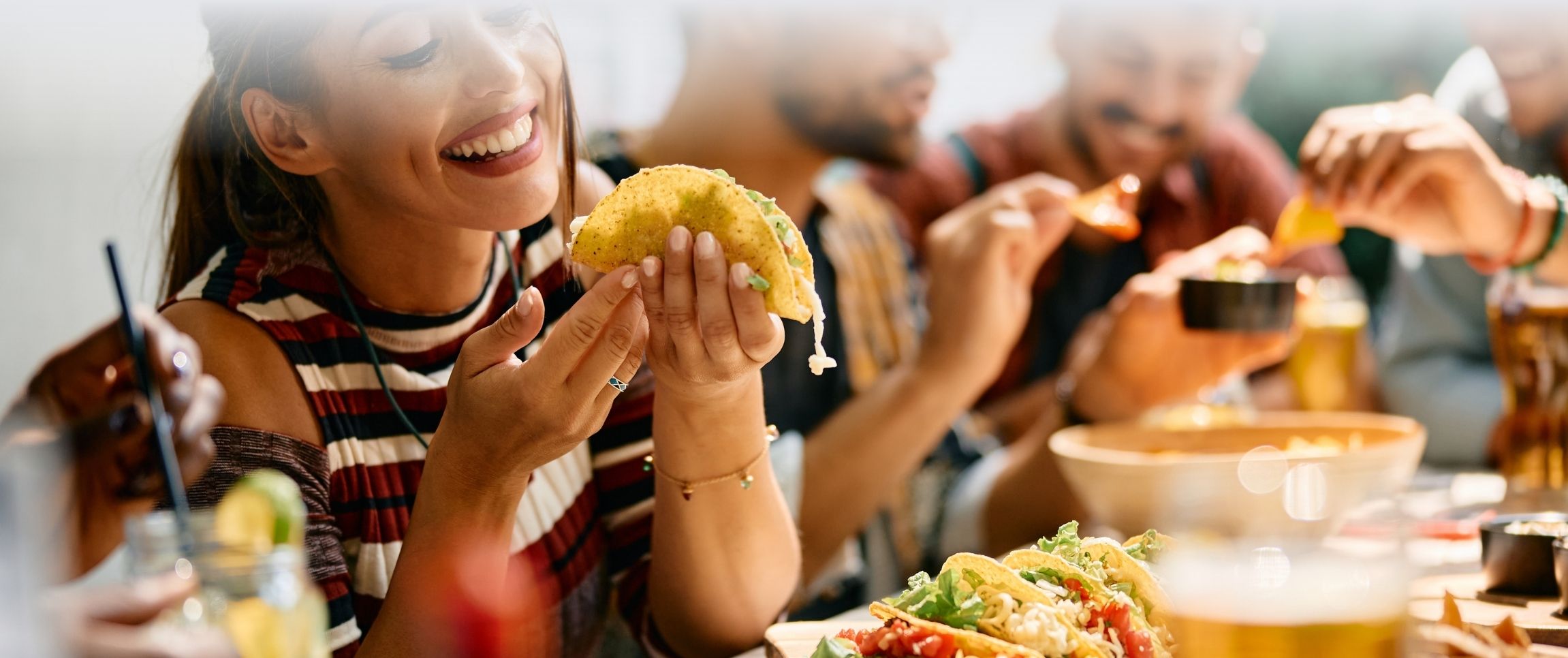 Articles/performancefoodservice-GetInspired-Everything_and_the_Kitchen_Cinco-herofull