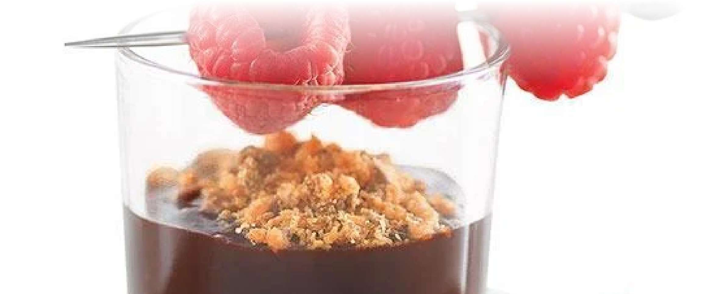Hero - Full Width/Performancefoodservice-recipes-Chocolate_Dipping_Sauce-herofull