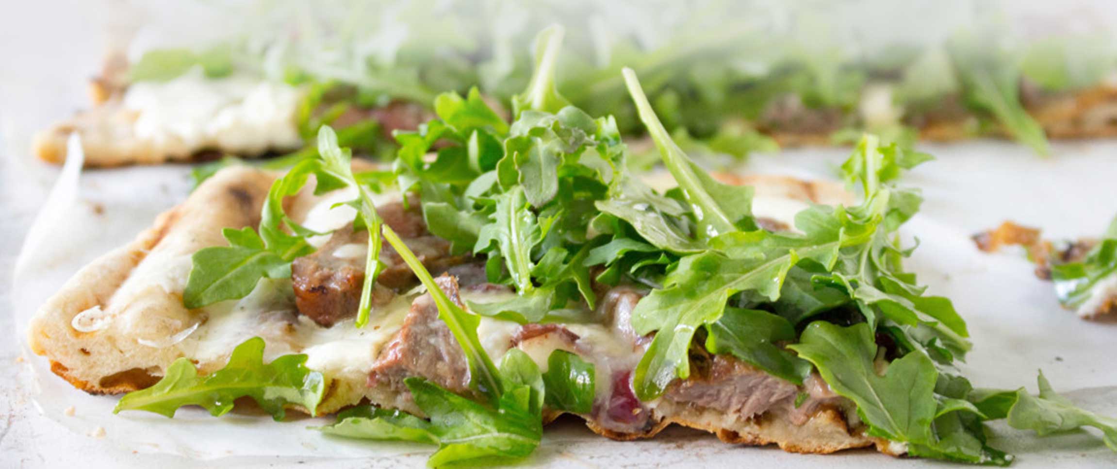 Hero - Full Width/performancefoodservice-recipes-SkirtSteakPizza-herofull