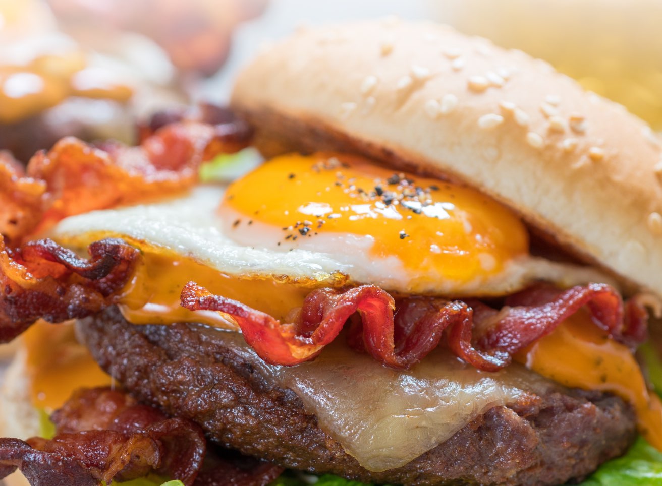 Hero - Half Width/performancefoodservice-Recipes-LoadedPotatoBurger-heroHalf