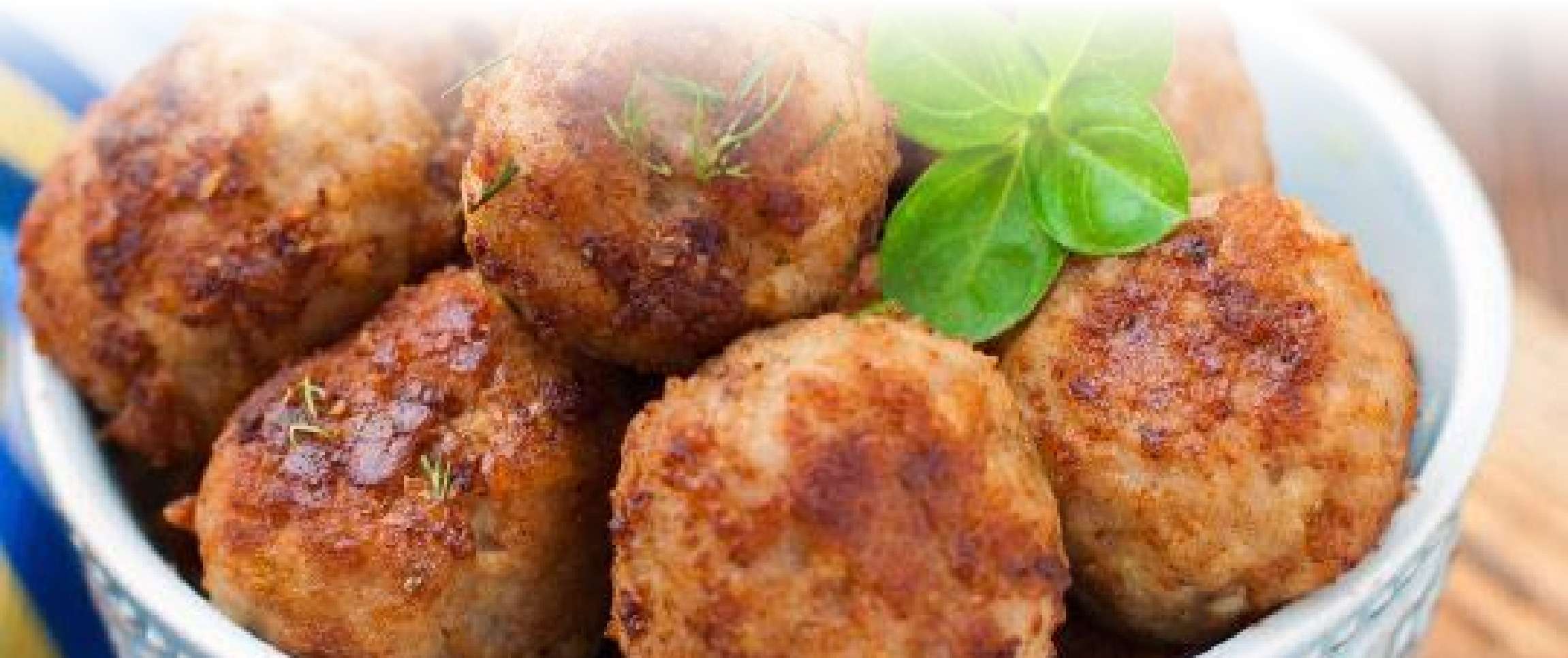 Hero - Full Width/Performancefoodservice-recipes-Spicy_Pork_Meatballs-herofull