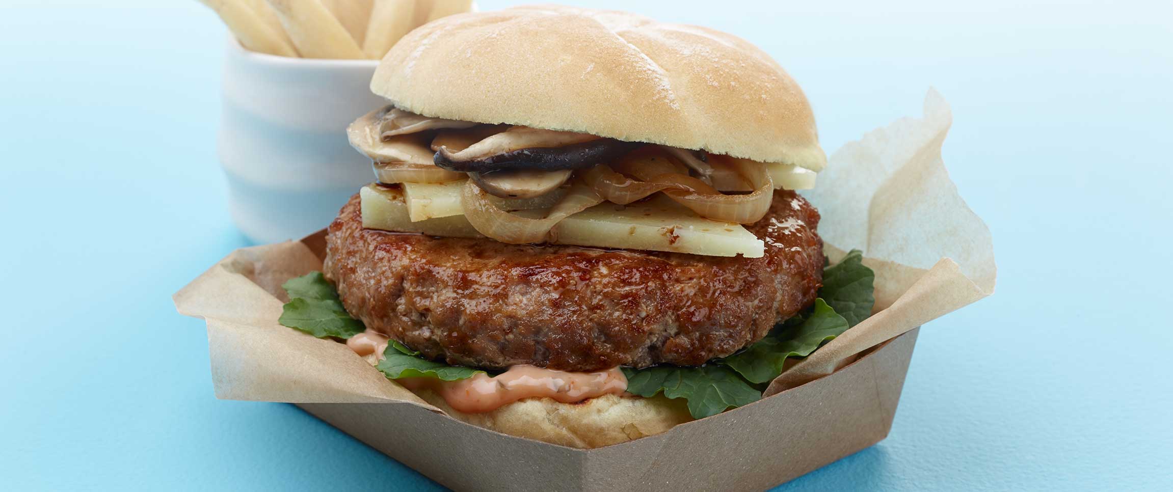 Hero - Full Width/performancefoodservice-recipes-WildMushroomTurkeyBurger-HeroFull