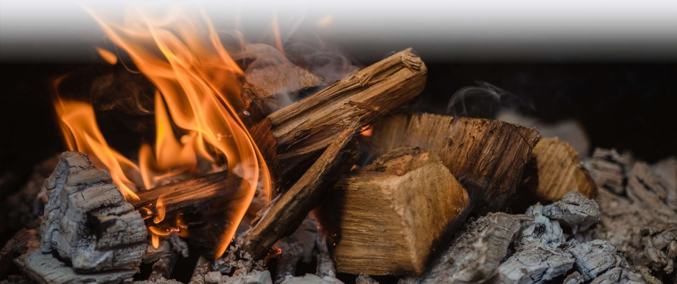 HeroFull/performancefoodservice-NewInStock-AXW_Hickory_Cooking_Wood-herofull