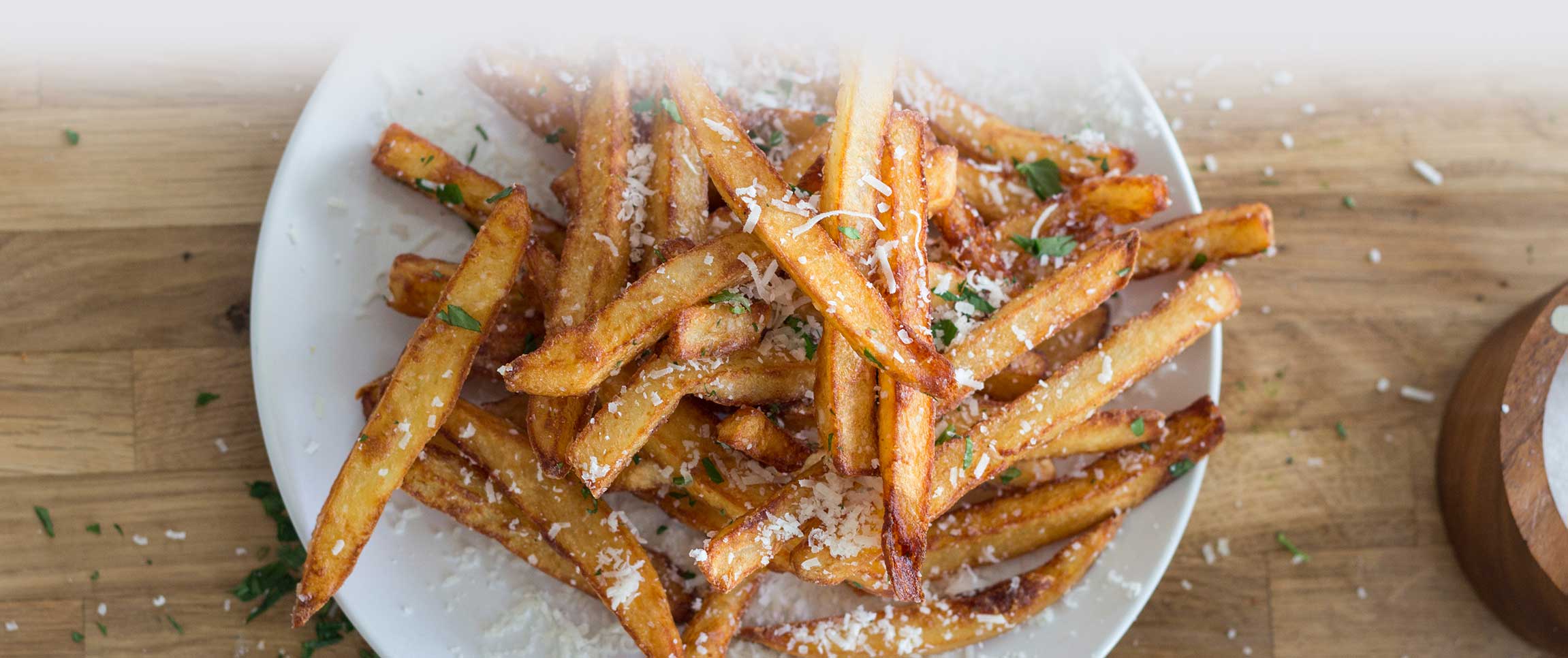 Hero - Full Width/performancefoodservice-recipes-TrufflePommeFrites-herofull