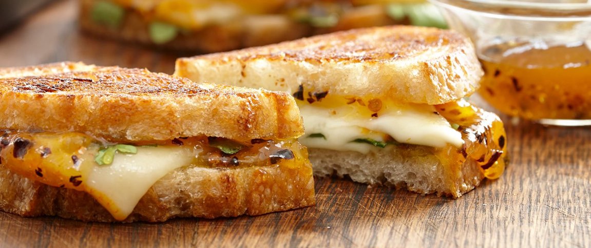 Feature/performancefoodservice-Recipes-GRILLED_CHZ_CHIPOTLE_PEACH-heroFull