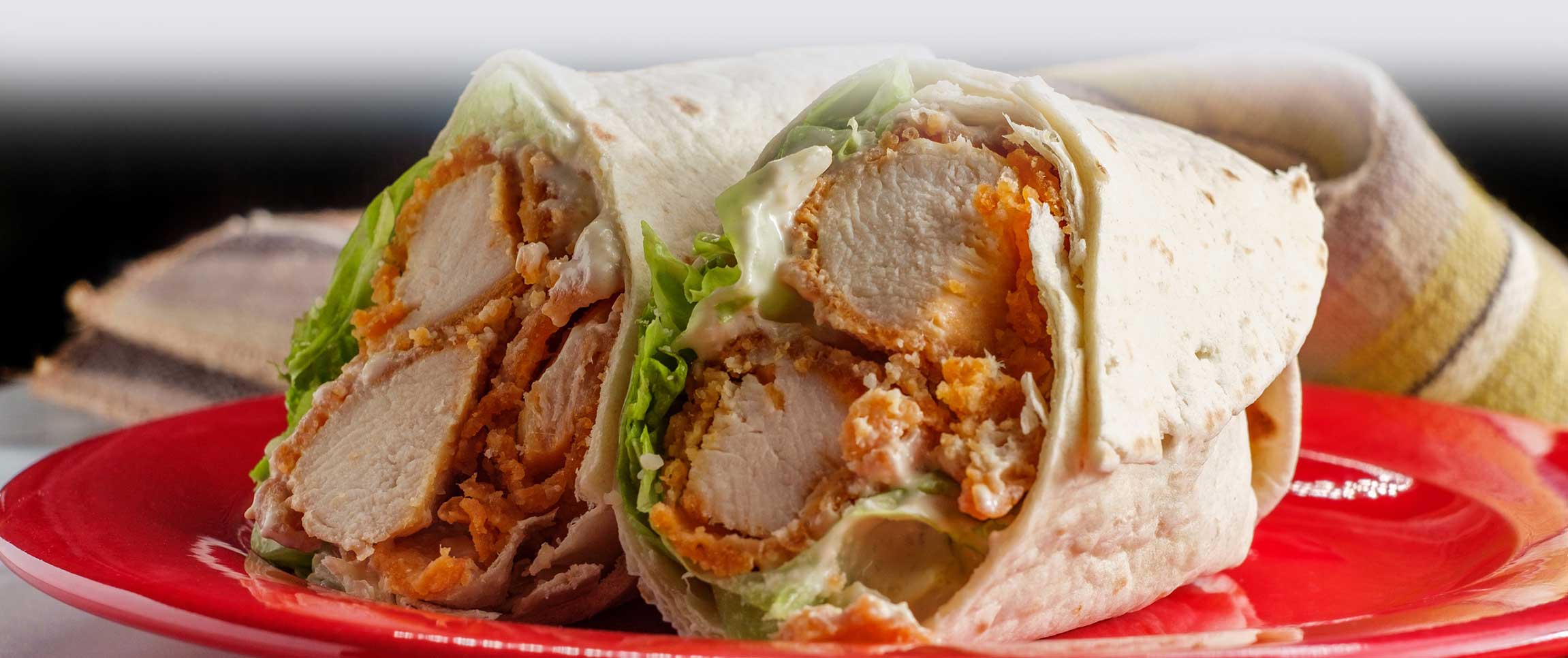 Hero - Full Width/performancefoodservice-Recipes-ChickenCaesarWrap-herofull