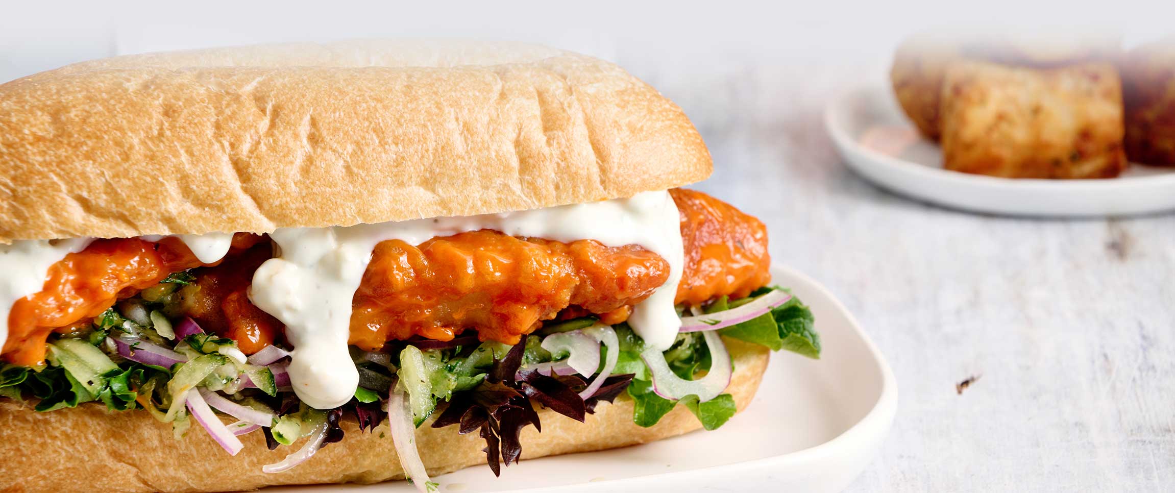 Hero - Full Width/performancefoodservice-DISHRecipes-BuffaloFishSandwich-herofull