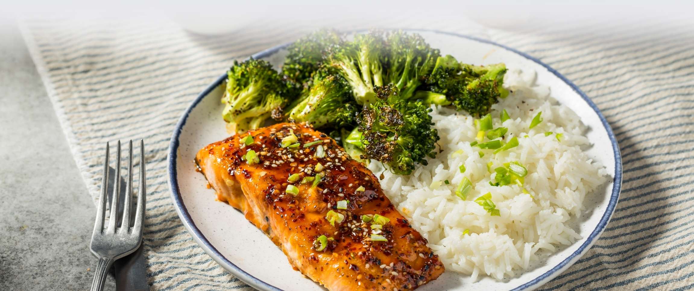 HeroFull/performancefoodservice-NewInStock-West_Creek_LongGrain_Rice-herofull