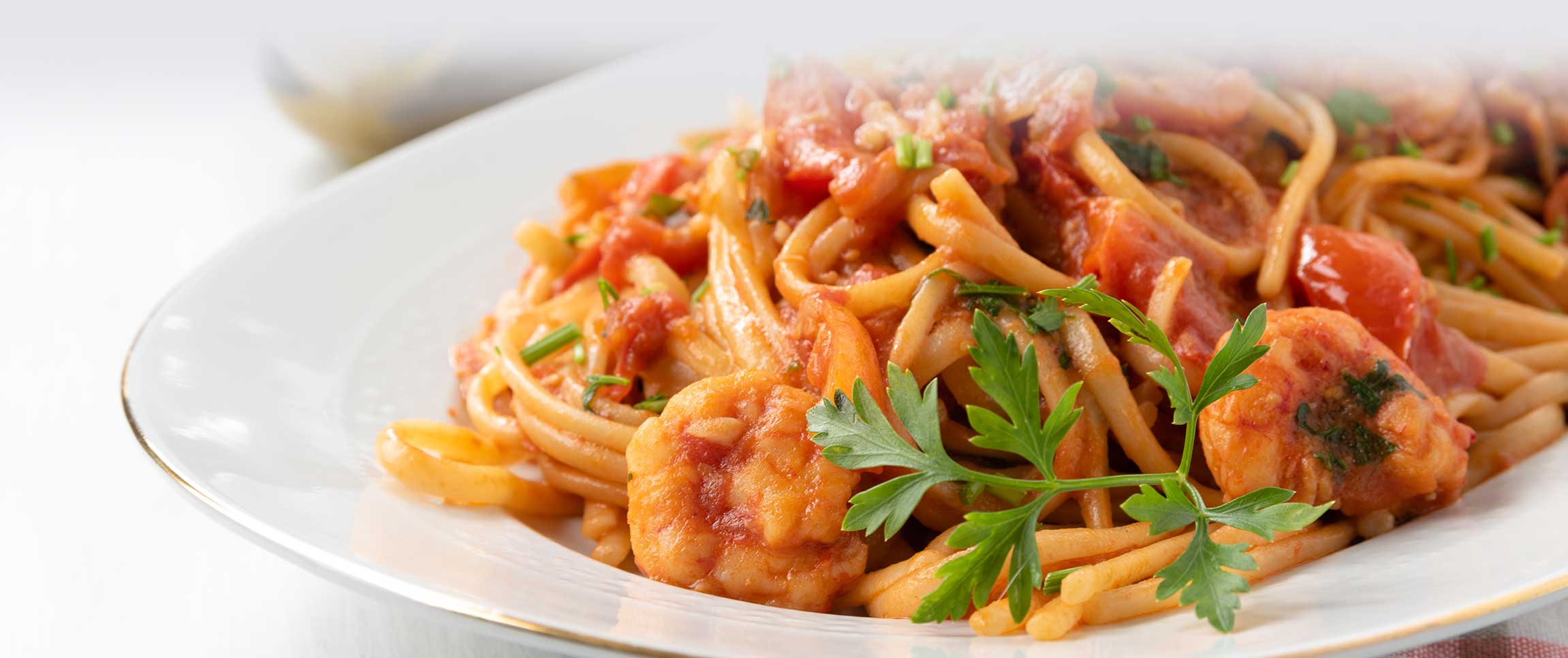 Hero - Full Width/performancefoodservicerecipesLinguiniShrimpFraDiavoloherofull