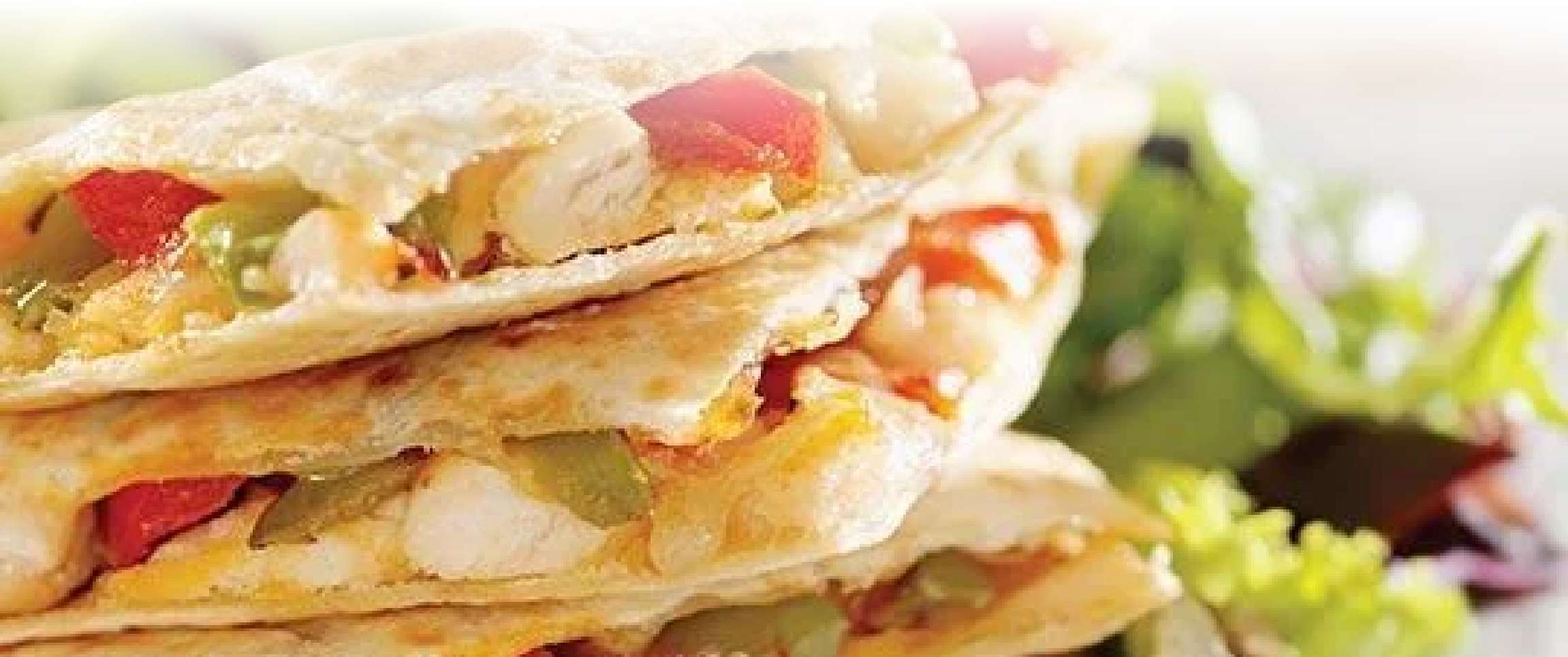 Hero - Full Width/Performancefoodservice-recipes-Chili_and_Chicken_Quesadillas-herofull