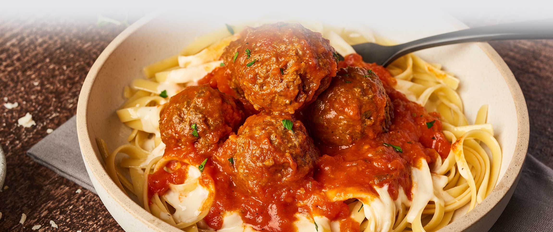 Hero - Full Width/performancefoodservice-recipes-SmokyMeatballMarinara-herofull