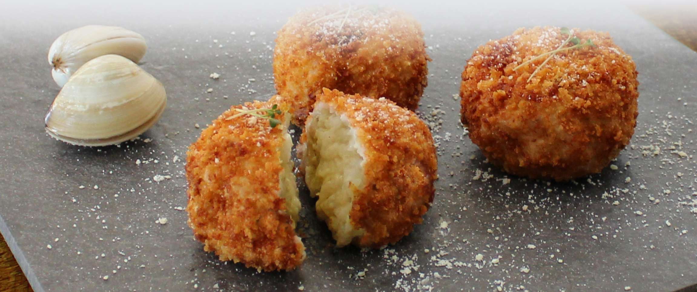 Hero - Full Width/Performancefoodservice-Recipes-Clam_Stuffed_Arancini-herofull