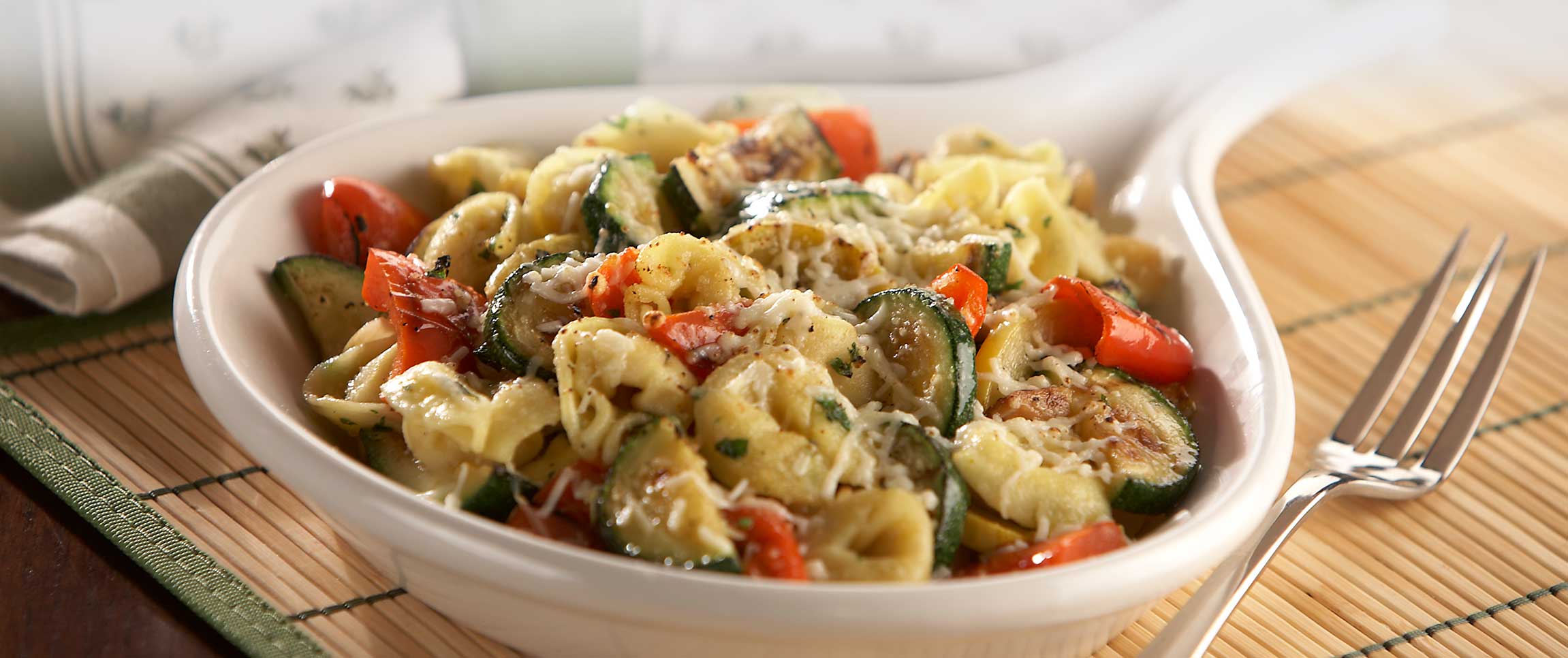 Hero - Full Width/performancefoodservice-recipe-Roma_Cheese_Tortellini-HeroFull