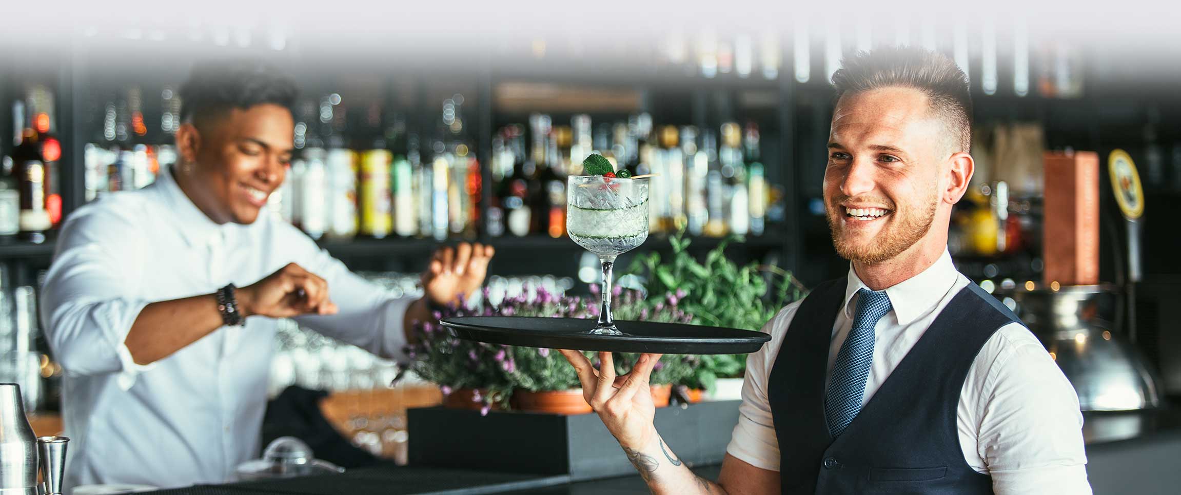 Articles/performancefoodservice-GetInspired-TheLaborPlaybook-herofull