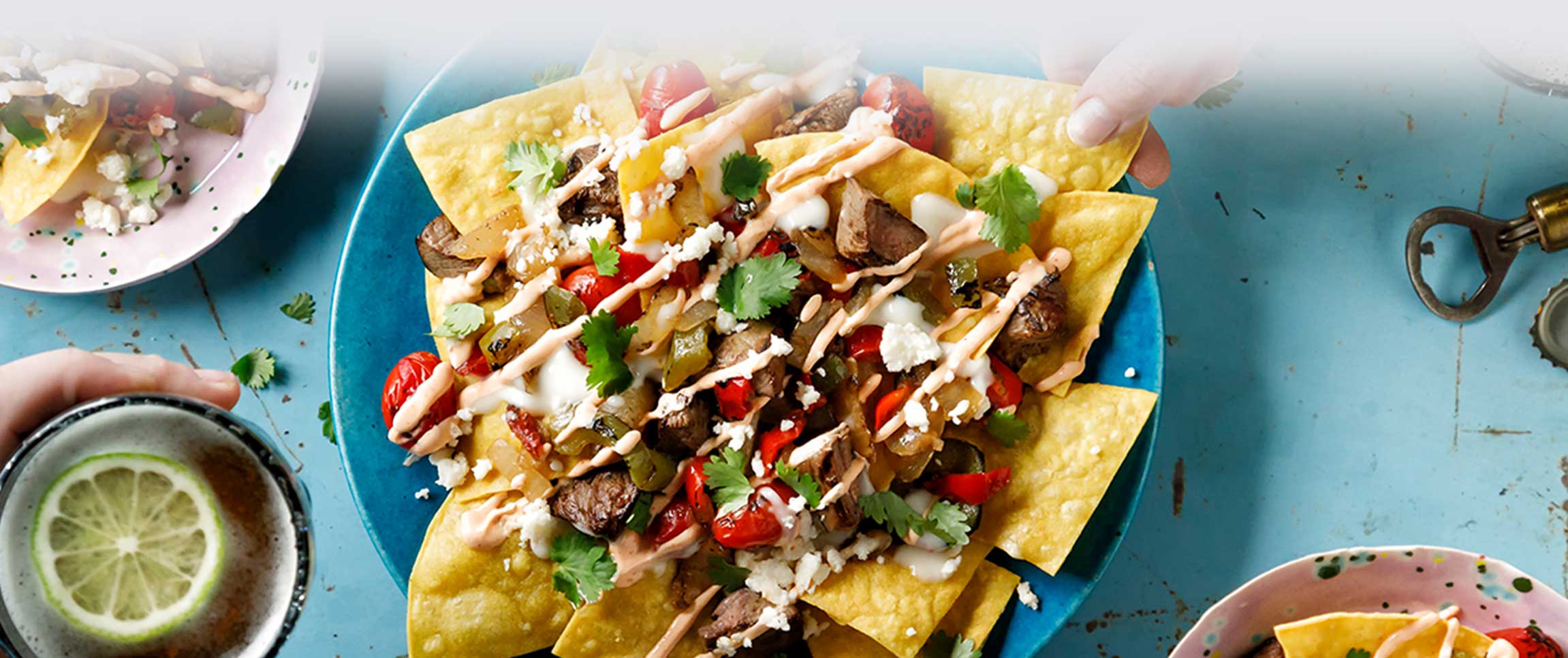 Hero - Full Width/performancefoodservice-recipes-FiletMignonNachos-herofull