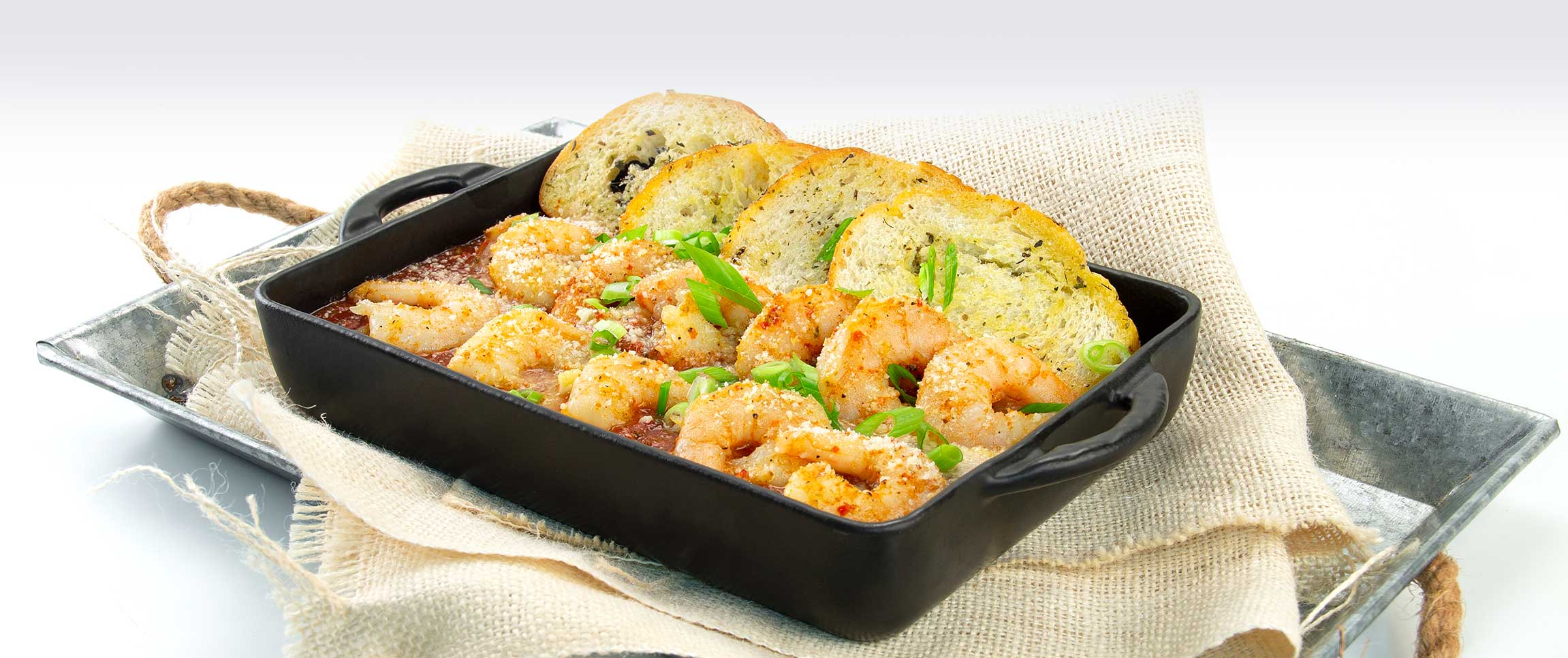 Hero - Full Width/performancefoodservice-Recipes-ShrimpRomesco-herofull