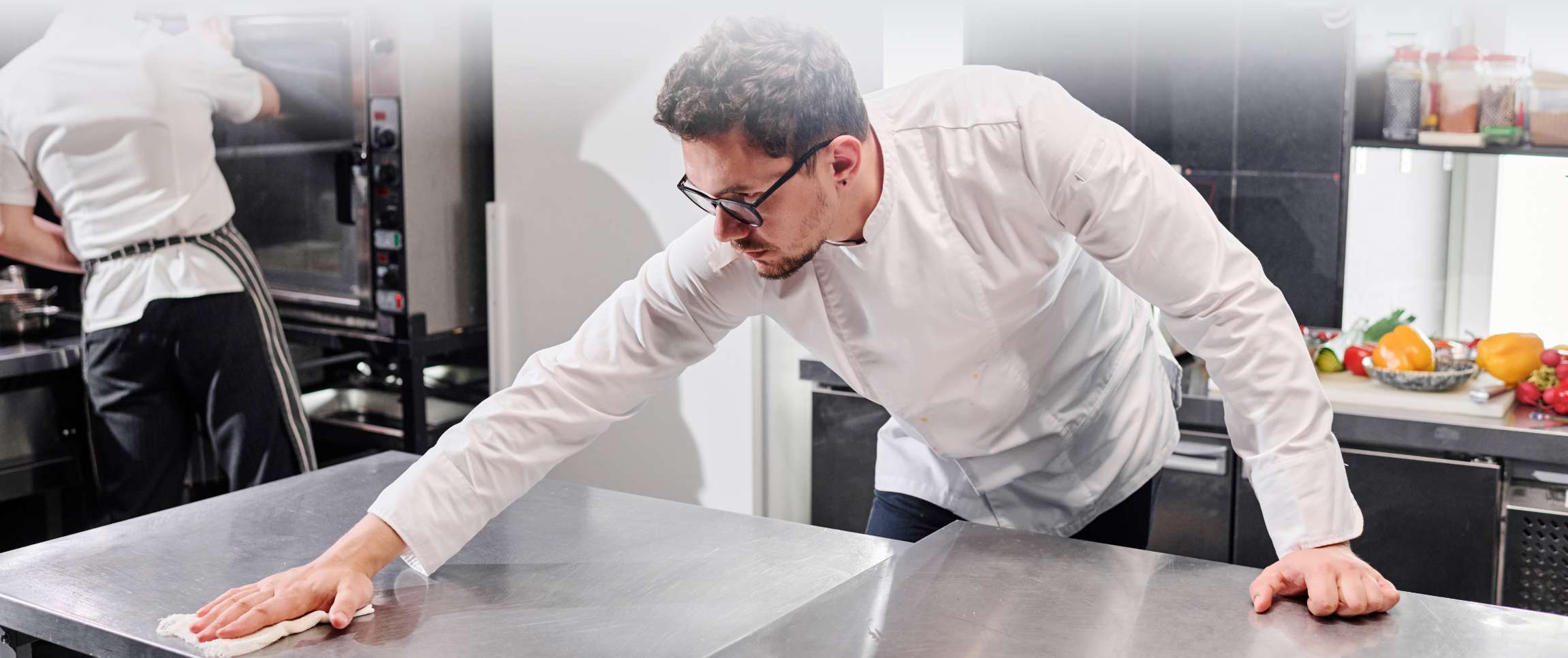 Articles/performancefoodservice-GetInspired-Wipe_Out-heroFull