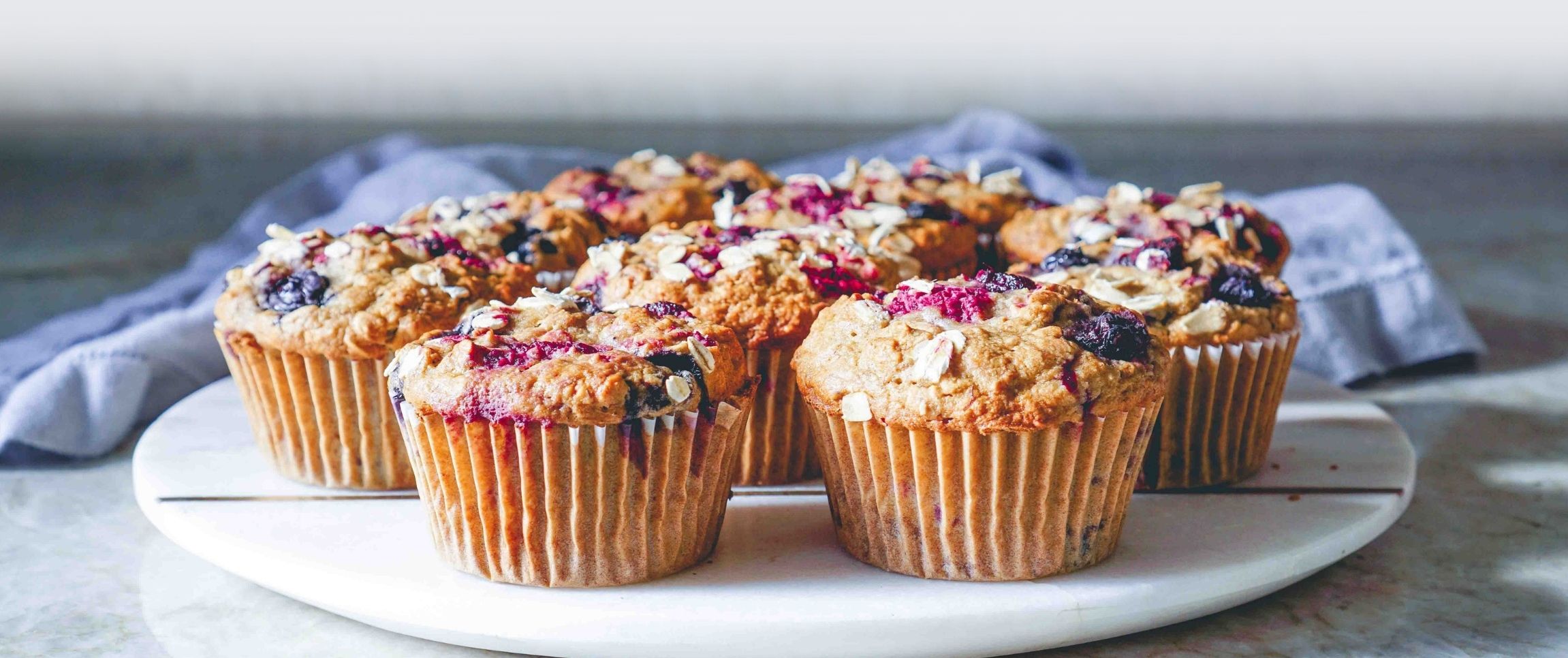 HeroFull/performancefoodservice-NewInStock-Heritage_Ovens_Baking_Mixes-herofull
