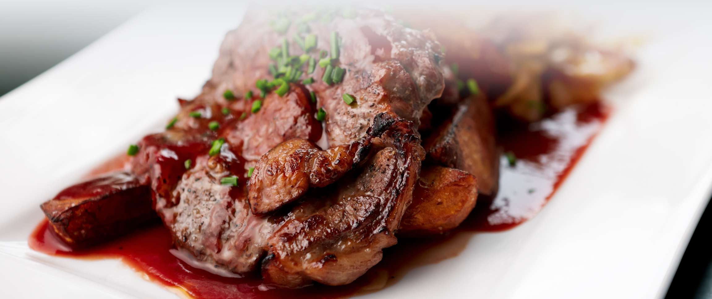 Articles/Performancefoodservice-GetInspired-Peach_That_Pops-herofull