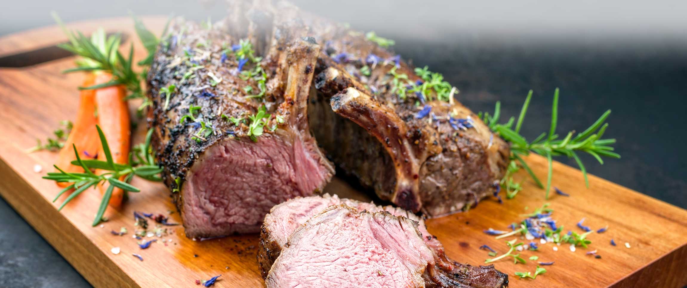 Hero - Full Width/performancefoodservice-Recipe-RackOfLamb-HeroFull