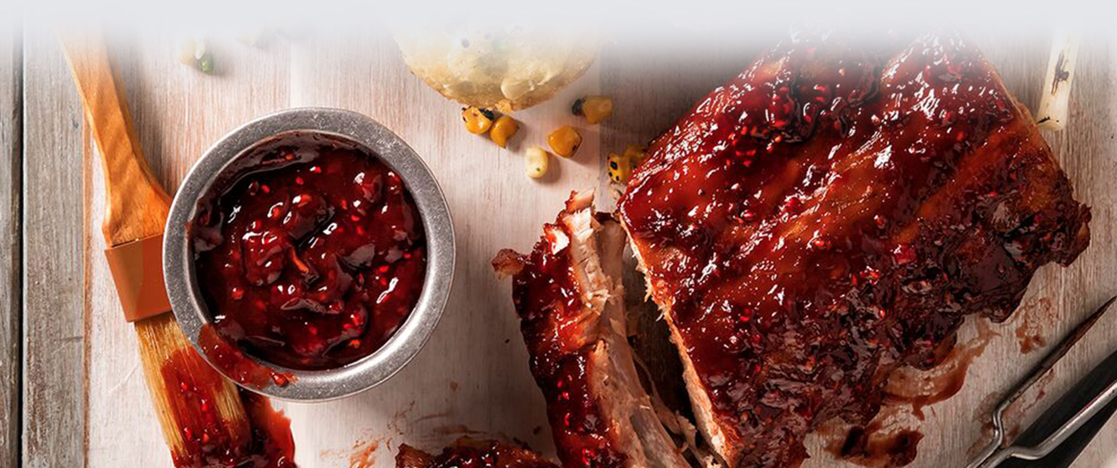 Hero - Full Width/performancefoodservice-recipes-RaspberryBBQ-herofull