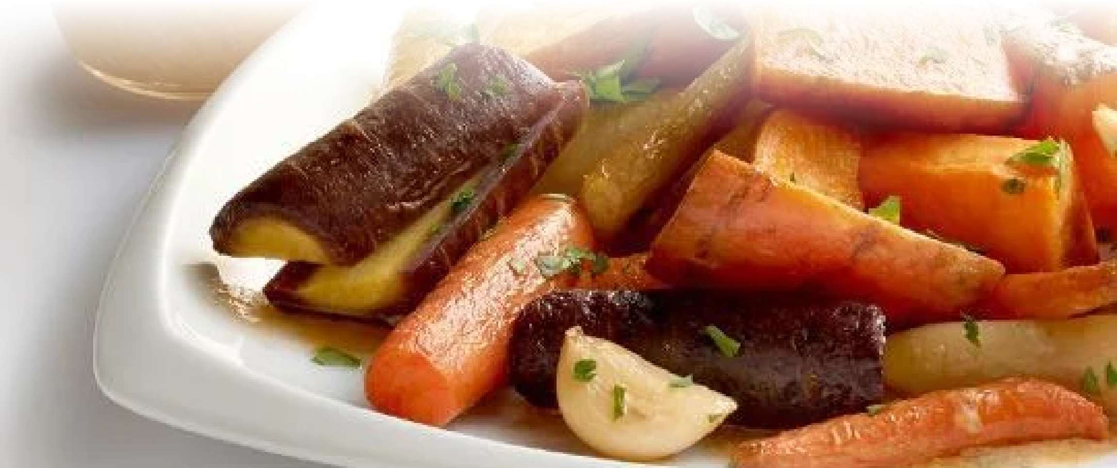 Hero - Full Width/Performancefoodservice-recipes-Simple_Vinaigrette-herofull