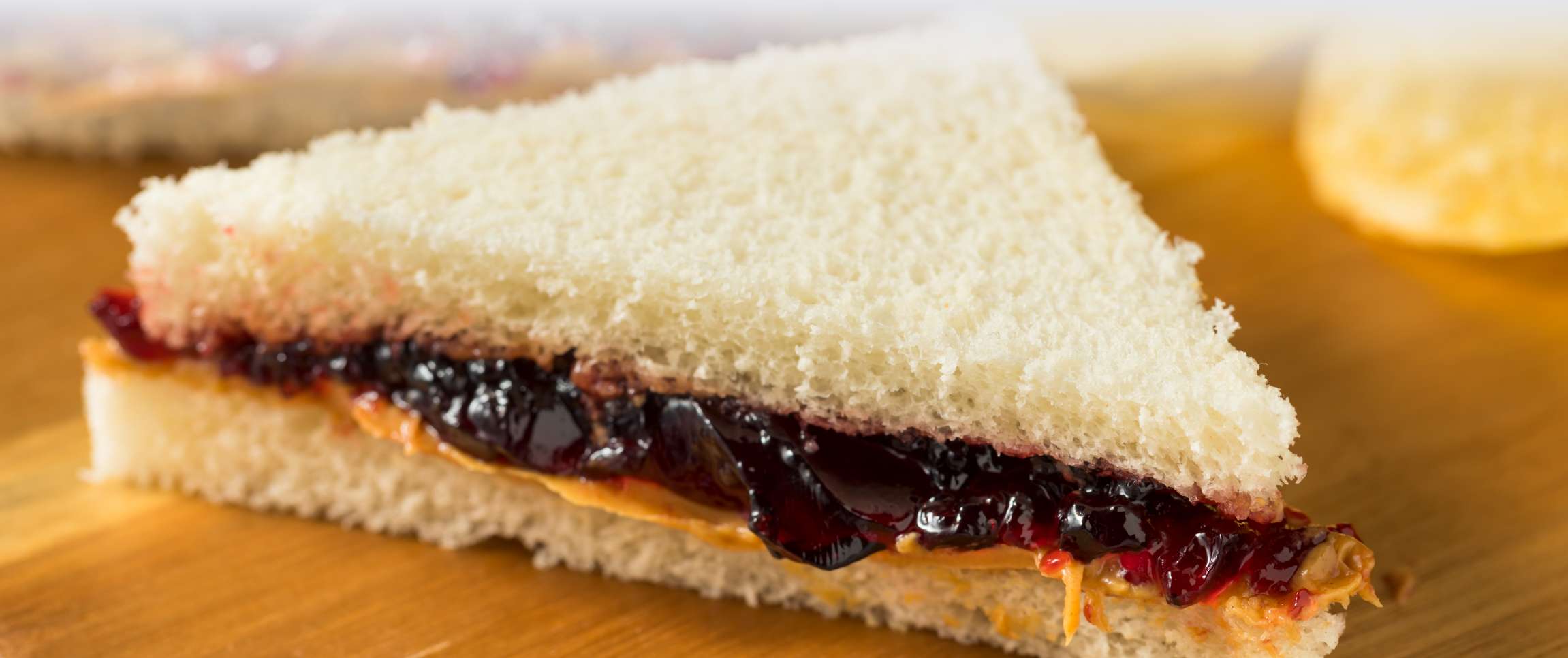 HeroFull/performancefoodservice-NewInStock-Fresh_Take_Crustless_Sandwiches-heroFull