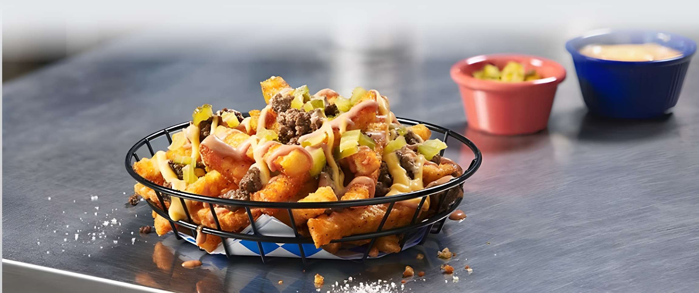 Hero - Full Width/performancefoodservice-recipes-Smash_Burger_Fries-heroFull