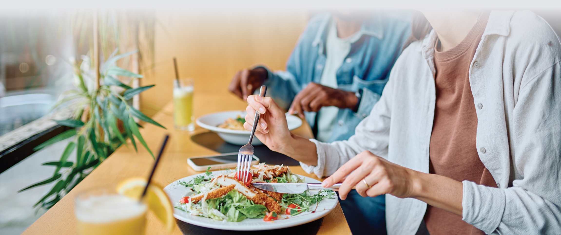 Articles/Performancefoodservice-GetInspired-rock_lunch_versatility-heroFull