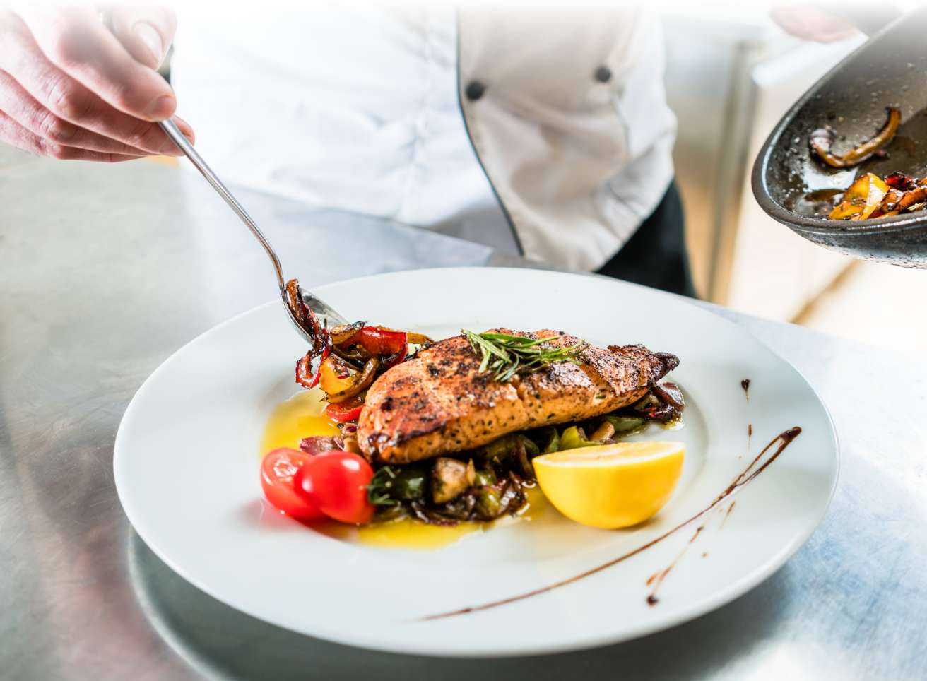 Chefs/Performancefoodservice-MeetOurChefs-ChefJonVance-herohalf