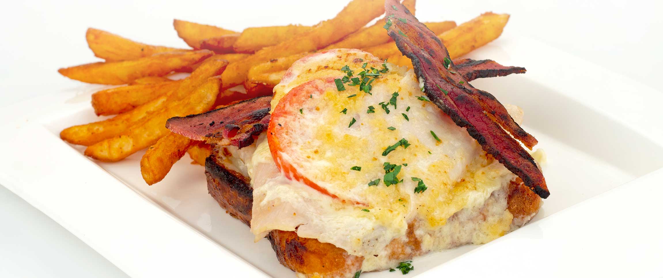 Hero - Full Width/performancefoodservice-Recipes-KentuckyHotBrown-HeroFull